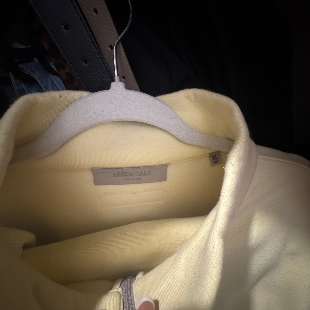 Essentials Sweater & Shorts - image 4